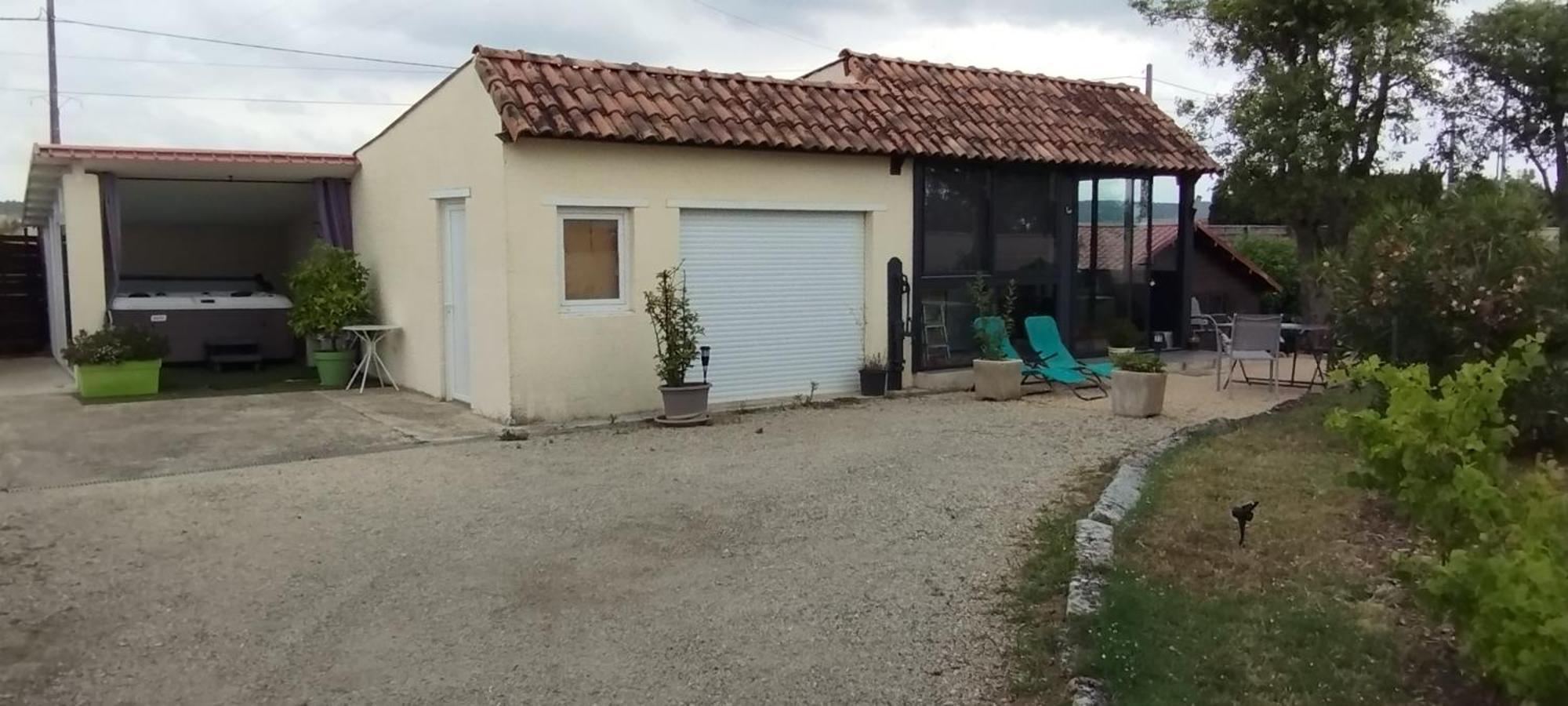 Les Garrigues De L'oluke - Privatif, Piscine, Tennis Holiday home Piolenc