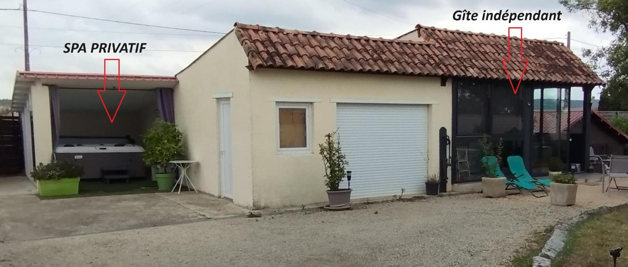 Holiday home Les Garrigues De L'oluke - Privatif, Piscine, Tennis